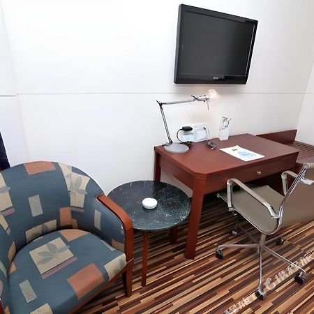 Jinjiang Inn Shanghai North Bund Yangpu Bridge Branch Экстерьер фото