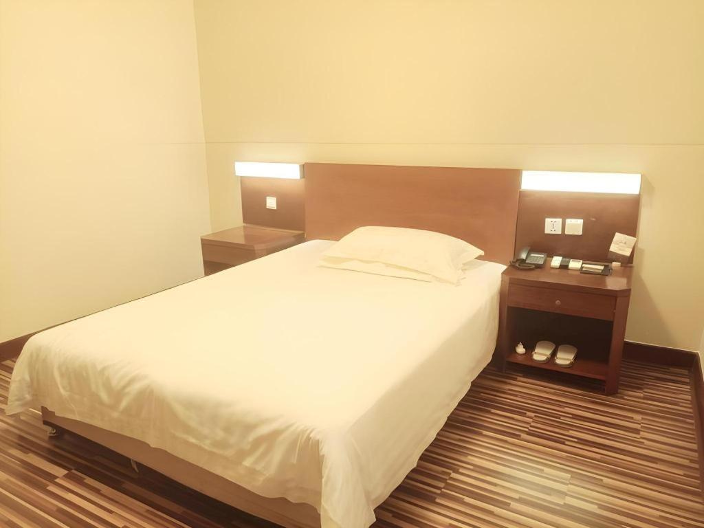 Jinjiang Inn Shanghai North Bund Yangpu Bridge Branch Экстерьер фото